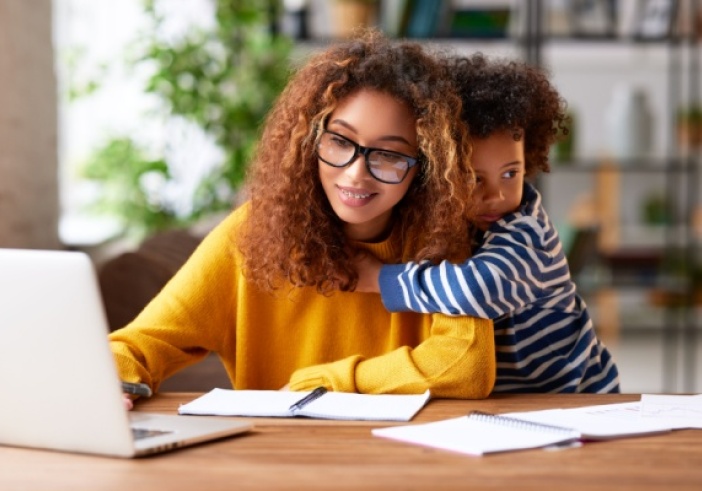 Illustration de l'article : Congé parental d’éducation : un délai à respecter ?